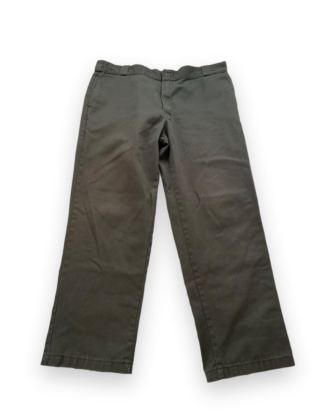 Green Dickies pants
38